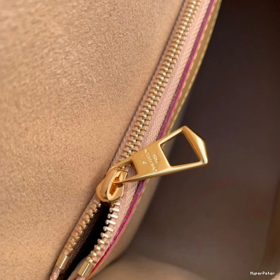 LOUIS VUITTON Nano Diane 0711